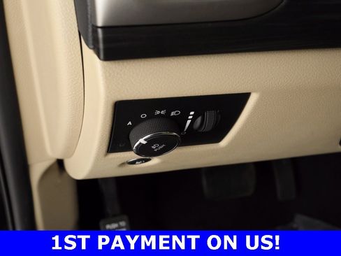 Certified 2021 Jeep Grand Cherokee Laredo image 21