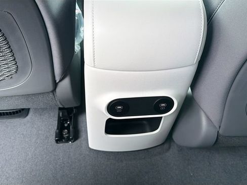 New 2026 Hyundai Ioniq 5 SE AWD/4WD image 26