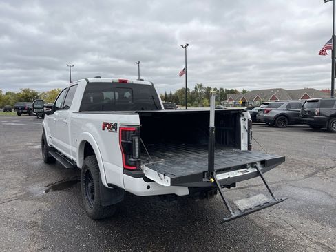 Used 2022 Ford F250 Lariat w/ Lariat Ultimate Package image 8