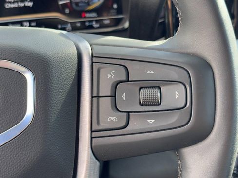 Used 2025 GMC Sierra 2500 SLE w/ SLE Value Package; image 21