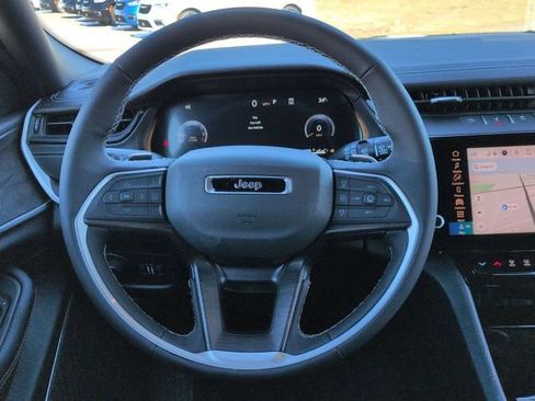 New 2026 Jeep Grand Cherokee Limited AWD/4WD image 19