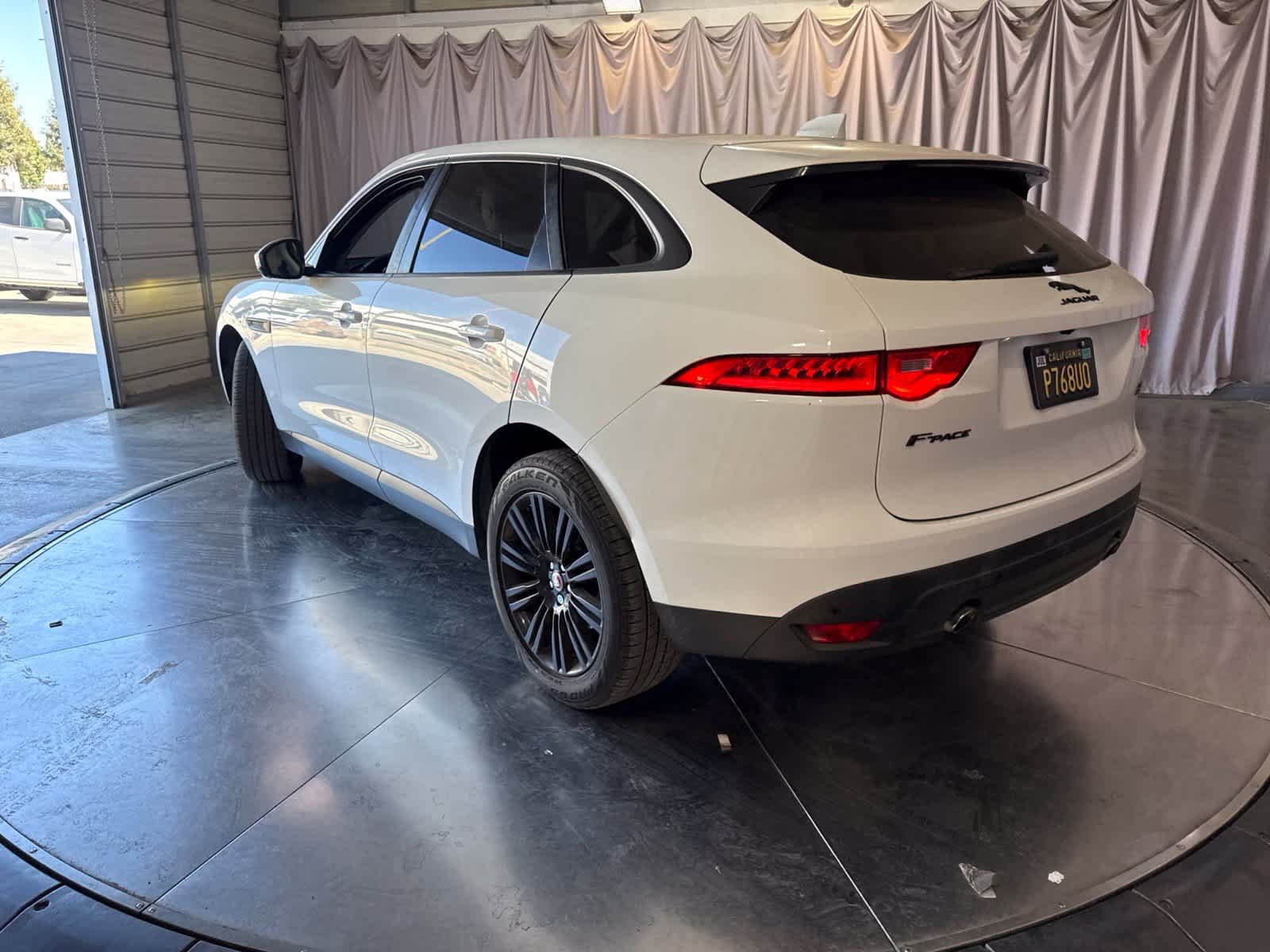 Used 2018 Jaguar F-PACE Premium AWD/4WD image 7