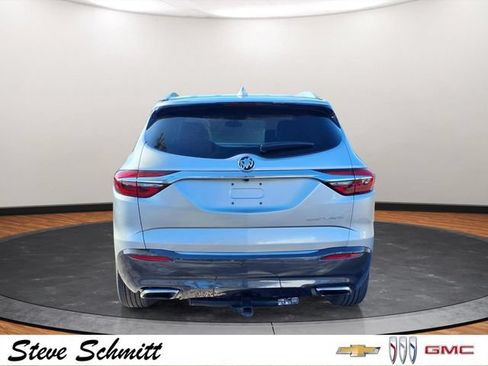 Used 2019 Buick Enclave Essence FWD image 27