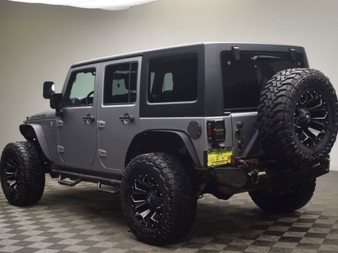 Used 2016 Jeep Wrangler Unlimited Sport image 4