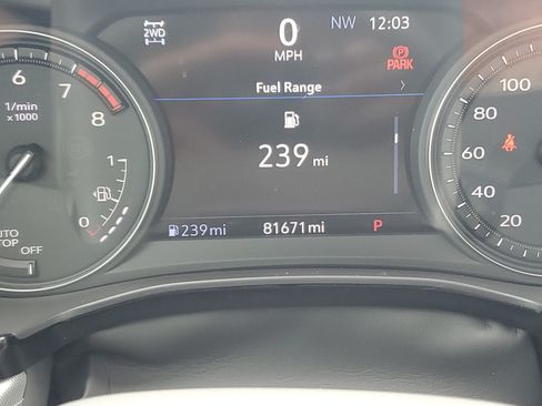 Used 2021 Cadillac XT5 Premium Luxury AWD/4WD image 25