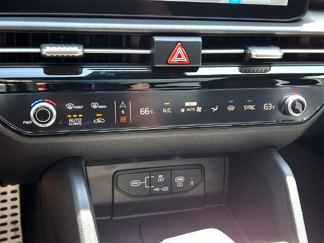 Used 2026 Kia Sportage X-Pro Prestige AWD/4WD image 14