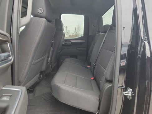 Used 2023 Chevrolet Silverado 1500 LT image 11