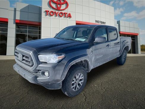 Used 2023 Toyota Tacoma SR5 image 5