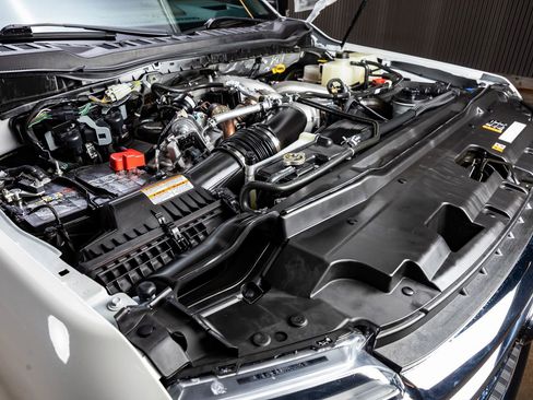 Used 2024 Ford F350 King Ranch w/ Chrome Package image 41