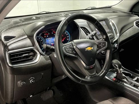 Used 2024 Chevrolet Equinox LT FWD image 16