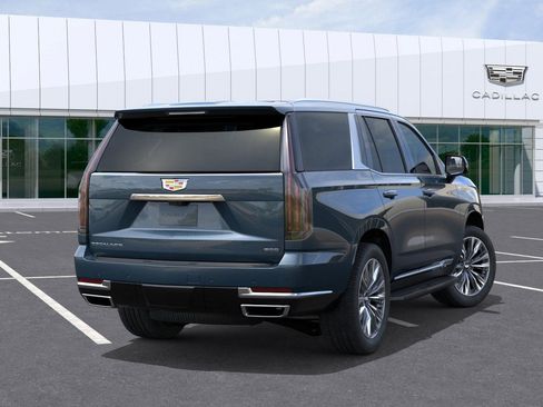 New 2025 Cadillac Escalade Premium Luxury image 4