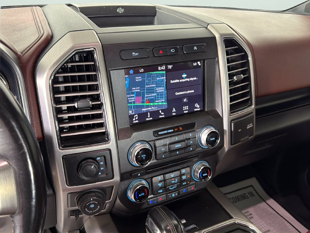 Used 2018 Ford F150 Platinum w/ Equipment Group 701A Luxury AWD/4WD image 23