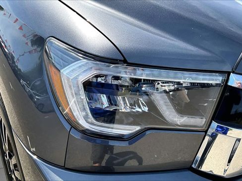 Used 2018 Toyota Sequoia TRD Sport AWD/4WD image 27