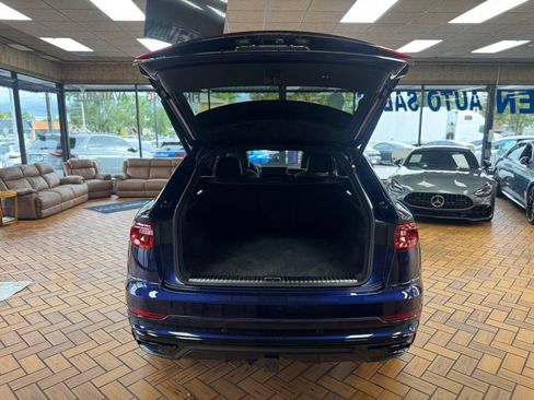 Used 2021 Audi Q8 Premium Plus w/ Premium Plus Package AWD/4WD image 31
