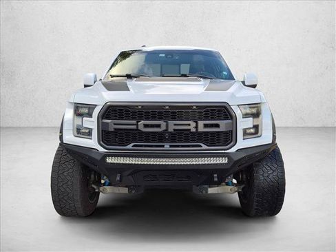 Used 2018 Ford F150 Raptor w/ Equipment Group 802A Luxury AWD/4WD image 2