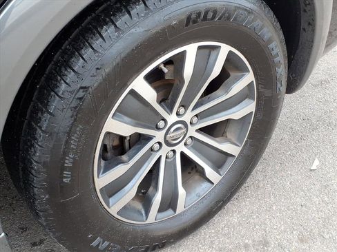 Used 2020 Nissan Armada SL w/ Premium Package image 14