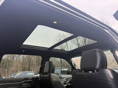 Used 2022 RAM 1500 Laramie image 21