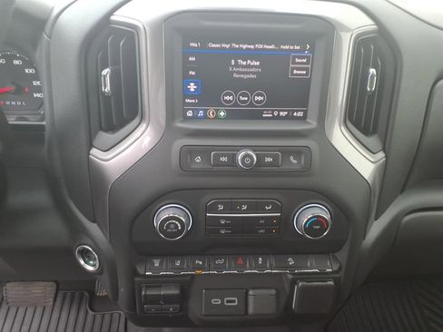 Used 2024 Chevrolet Silverado 2500 Custom w/ Custom Value Package AWD/4WD image 10