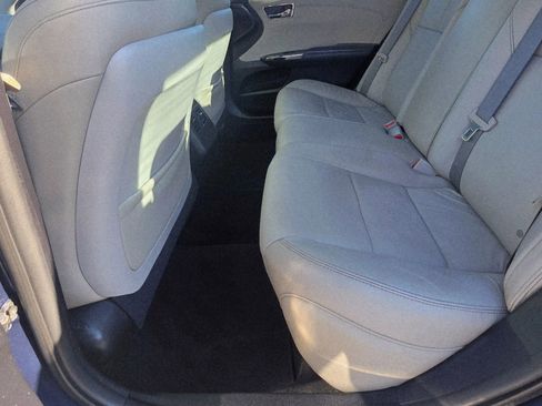 Used 2014 Toyota Avalon XLE Premium image 9