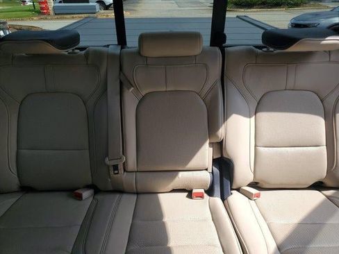 Used 2021 RAM 1500 Limited AWD/4WD image 9