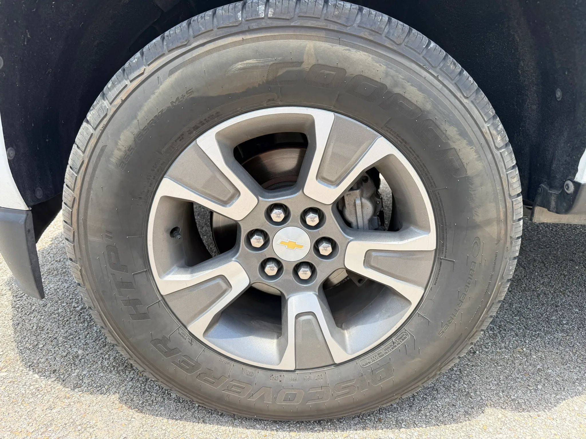 Used 2019 Chevrolet Colorado Z71 RWD image 2