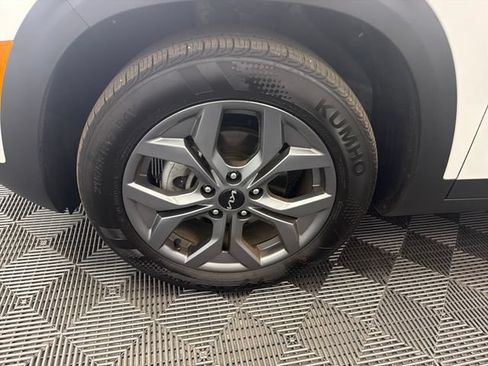 Certified 2024 Kia Seltos S FWD image 27
