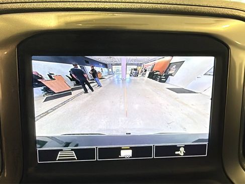 Used 2020 Chevrolet Silverado 1500 LT Trail Boss image 36