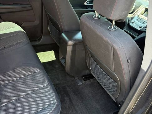 Used 2017 Chevrolet Equinox LS w/ LPO, Protection Package FWD image 9