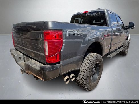 Used 2020 Ford F350 Lariat image 3
