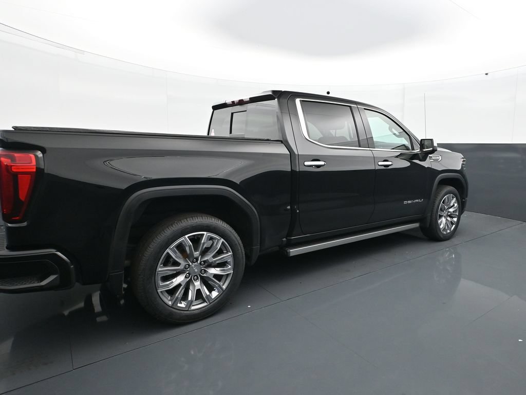 Used 2024 GMC Sierra 1500 Denali w/ Denali Reserve Package AWD/4WD image 7