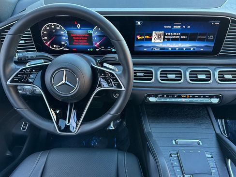 Used 2025 Mercedes-Benz GLE 350 350 image 29