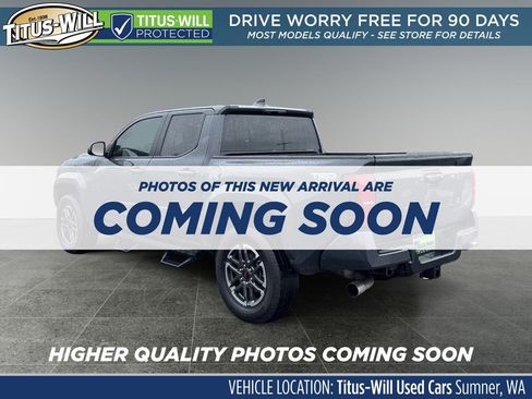 Used 2024 Toyota Tacoma TRD Sport image 4
