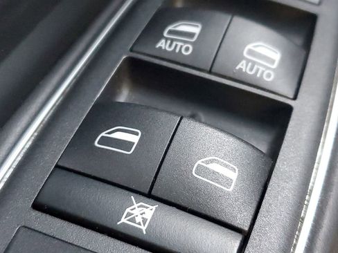 Used 2022 RAM 3500 Limited image 35