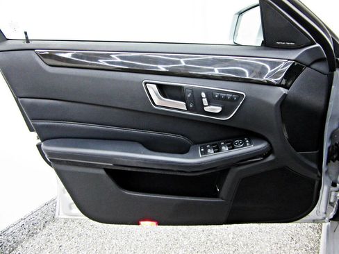 Used 2015 Mercedes-Benz E 350 4MATIC Sedan image 7