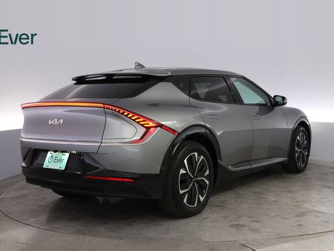 Used 2024 Kia EV6 Wind RWD image 3