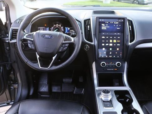 Used 2023 Ford Edge SEL w/ Convenience Package AWD/4WD image 16