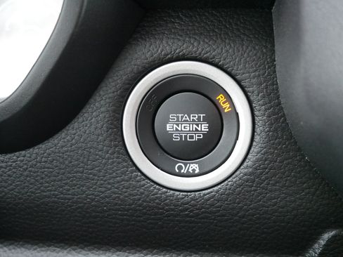 Used 2025 RAM 1500 Big Horn AWD/4WD image 28