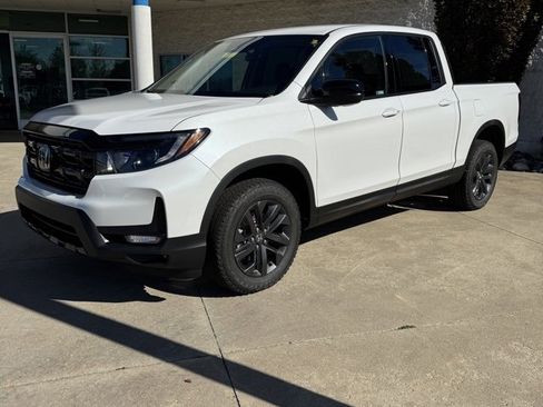 New 2026 Honda Ridgeline Sport image 7