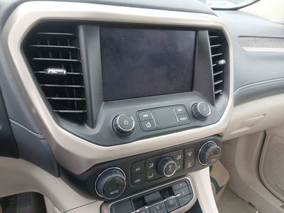 Used 2023 GMC Acadia Denali w/ Denali Ultimate Package