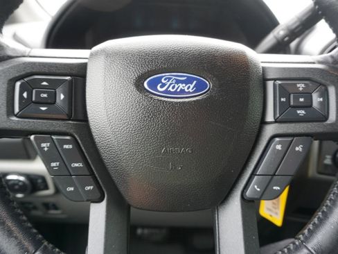 Used 2018 Ford F150 XLT w/ Equipment Group 302A Luxury AWD/4WD image 15