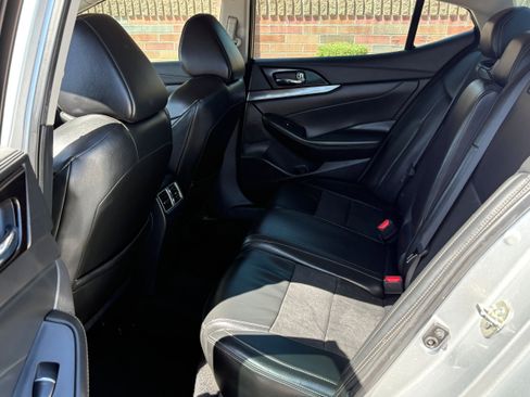 Used 2019 Nissan Maxima 3.5 SV w/ Floor Mat Group FWD image 7