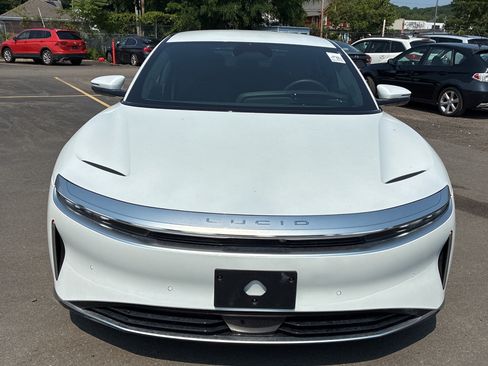 Used 2024 Lucid Air Touring AWD/4WD image 7