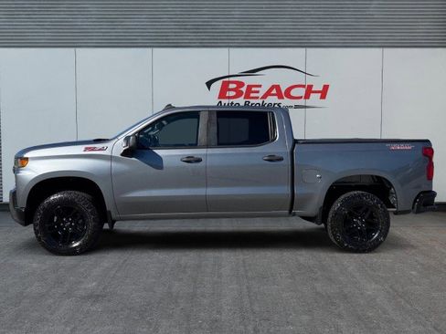 Used 2019 Chevrolet Silverado 1500 Custom Trail Boss w/ Custom Convenience Package image 3
