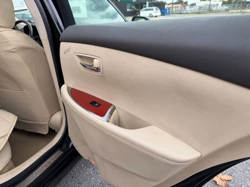 Used 2010 Lexus ES 350 image 10