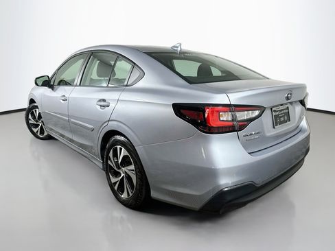 Used 2025 Subaru Legacy Premium AWD/4WD image 5