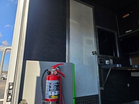 Used 2017 Ford E-450 and Econoline 450 Super Duty w/ Power Windows & Locks Group RWD image 30