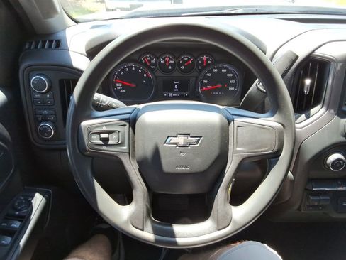 Certified 2021 Chevrolet Silverado 1500 Custom Trail Boss w/ LPO, Dark Essentials Package AWD/4WD image 28