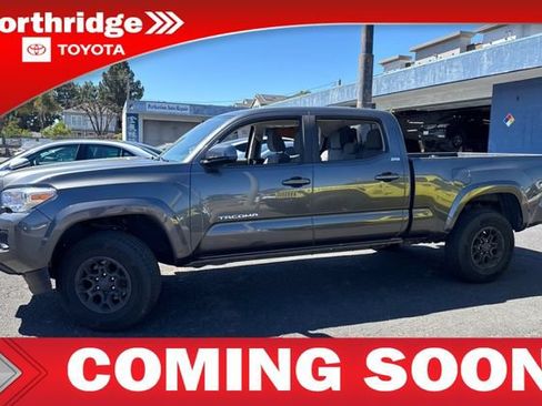 Used 2019 Toyota Tacoma SR5 RWD image 3