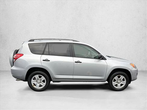 Used 2010 Toyota RAV4 2WD w/ Base L4 Extra Value Pkg image 4