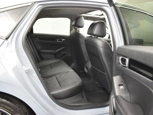 Used 2024 Honda Civic Touring image 17